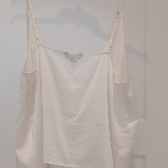 Banana Republic Cream Camisole Top - Picture 4 of 4